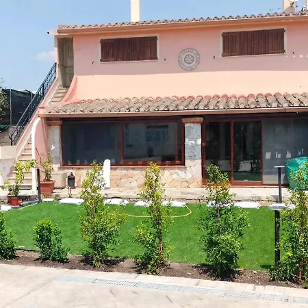 Casa Oscar Quartu SantʼElena